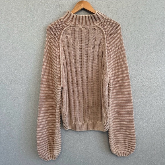 Free People Sweetheart Chunky Balloon Sleeve Size Medium - Picture 4 of 6